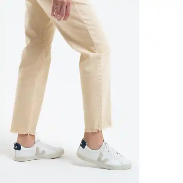 Pantalón Falling Mujer Café Siena Medio Talla 6 435E319 Naf Naf