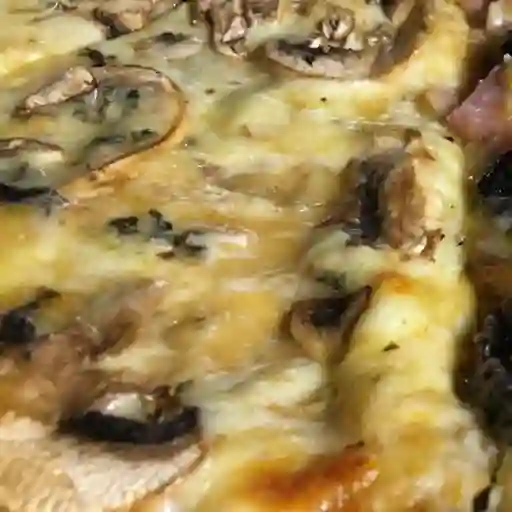Pizza de Champiñones Med.