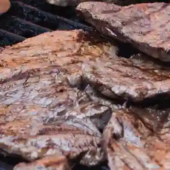 Grilled beef (carne asada)