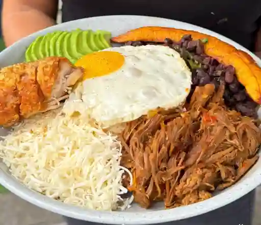 Pabellon Criollo