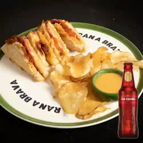 Combo Sub de Carnes + Club col. Roja Bot. 330ml