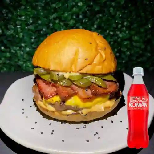 Combo Hamburguesa Americana + Kola Roman 300 ml