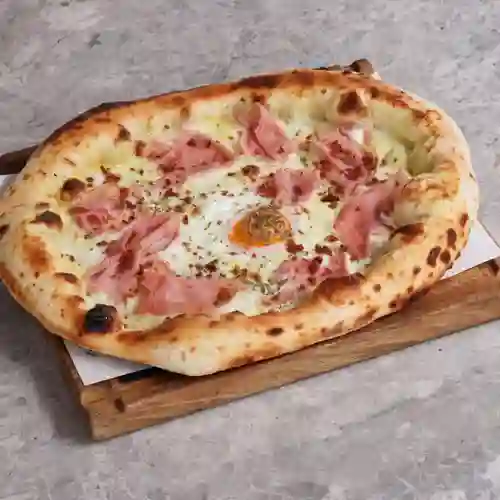 Croque Madame Pizza