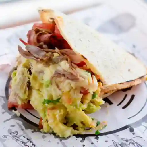 Promo Arepa Atómica 2*1