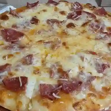 Pizza de Salami Personal