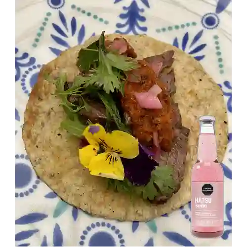 Combo Taco de Rib Eye +Hatsu Frambuesa Rosas 300ml