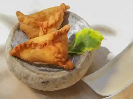 Empanada Leche Cortada Carne X2