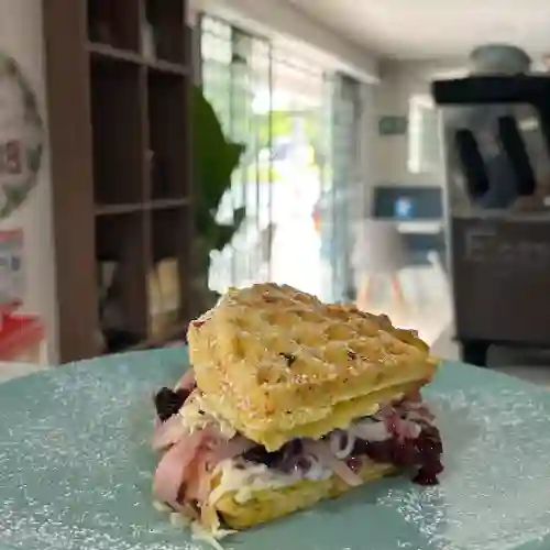 Waffle Sándwich Medio