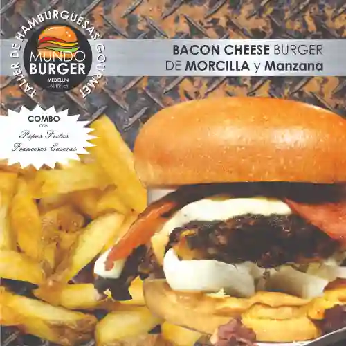 Bacon-cheese Burger de Morcilla y Manzana + Papas Fritas