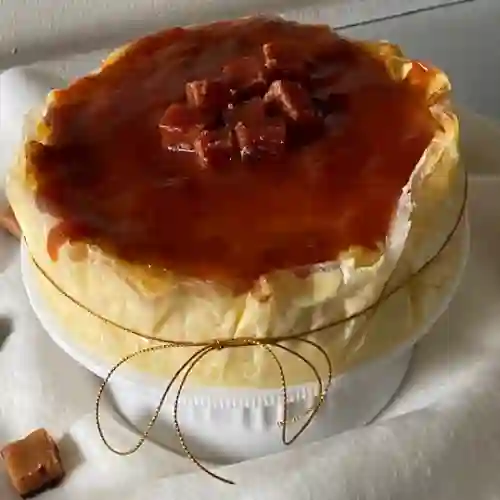 Cheescake con Salsa de Guayaba