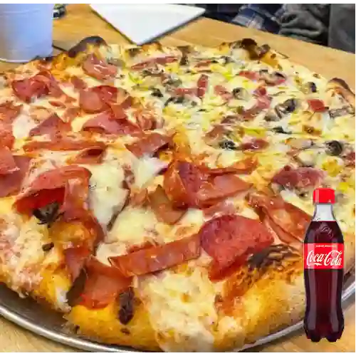 Cmb pizza por mitades+cocacola orig400ml
