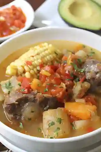 Sancocho de Cola de Res