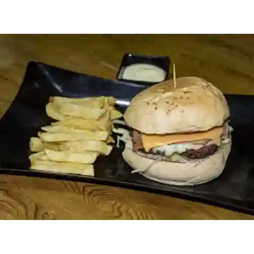 Hamburguesas Sencilla + Papas Frista