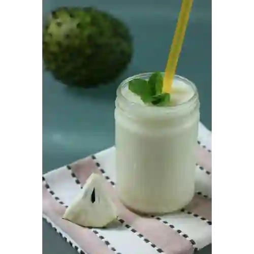 Jugo en Agua de Guanabana