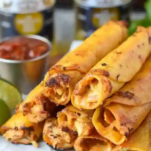 4 Tacos Dorados