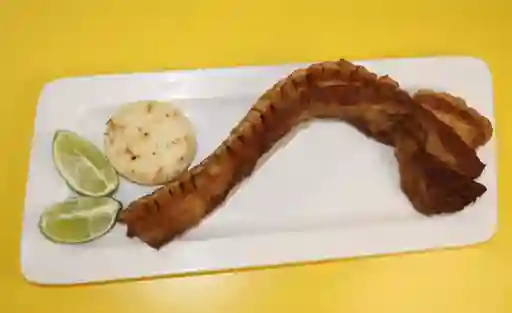 Chicharrón con Arepitas