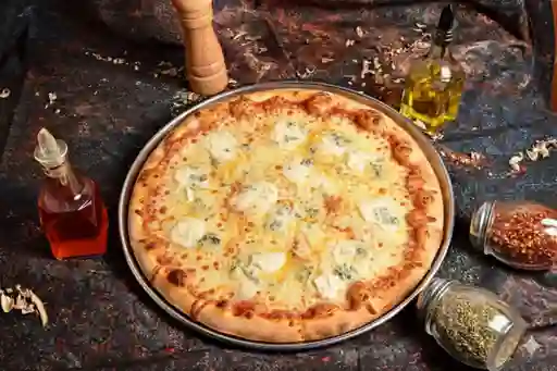 Pizza 4 Quesos