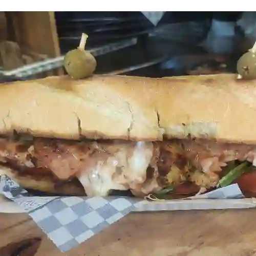 Sandwiche de Milanesa de Res