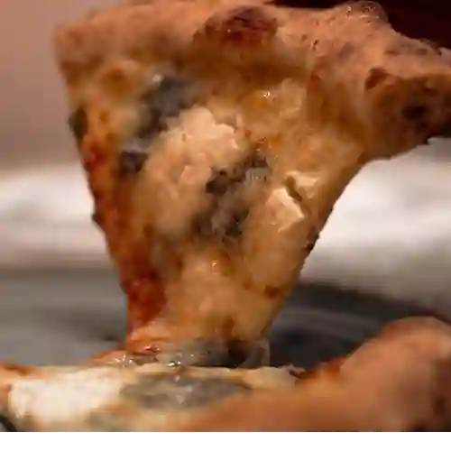 Pizza 4 Quesos