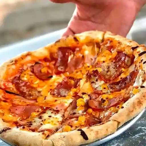 Pizza de Carnes Personal