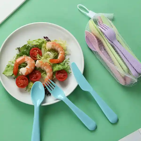 Set de Cubiertos Serie Colorful Miniso