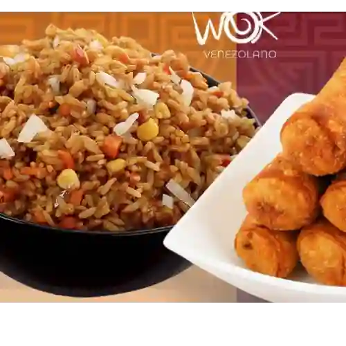 1/2 Arroz Chino+1/4 Asado+ 2 Rollos