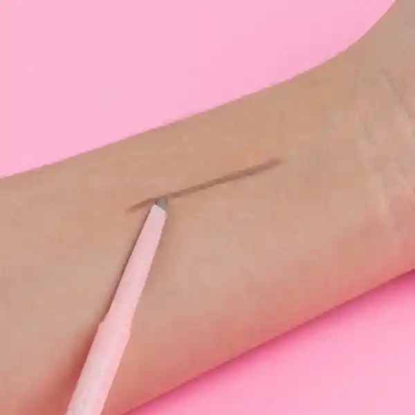 Lápiz de Ceja Triangular Ultrafino Lovely u Gris Miniso