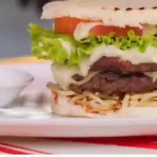 Arepa Burger Sencilla de Carne