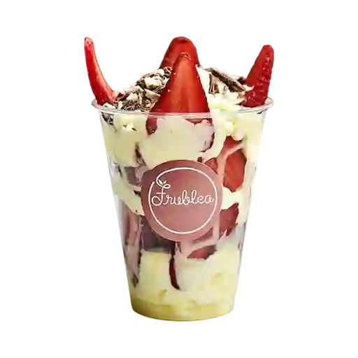 Combo: 3 Fresas con Crema y Chocolate