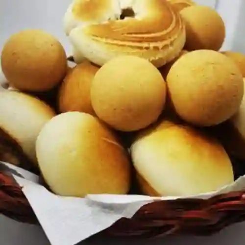 Pague 5 Pandebonos Lleva 6