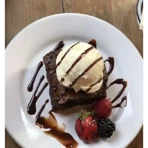 Brownie con Helado