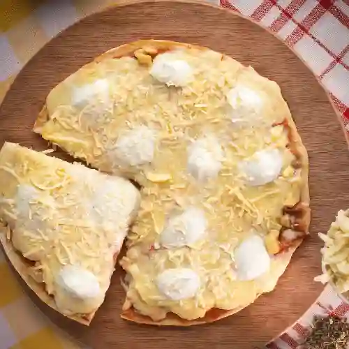 Pizza 4 Quesos Especial