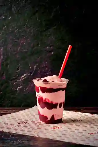 Malteada de Frutos Del Bosque 12 Oz