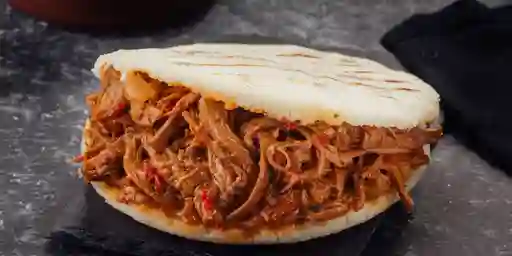 Arepa Ropa Vieja Especial
