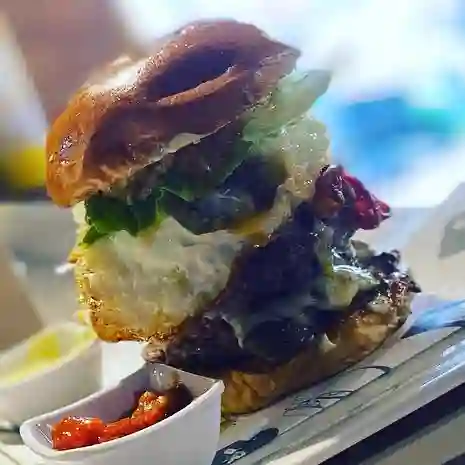 Hamburguesa Colombiana