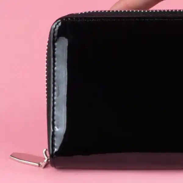 Cartera Larga Para Mujer Tipo Charol Negro Miniso