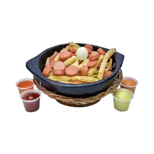 Salchipapa Tradicional