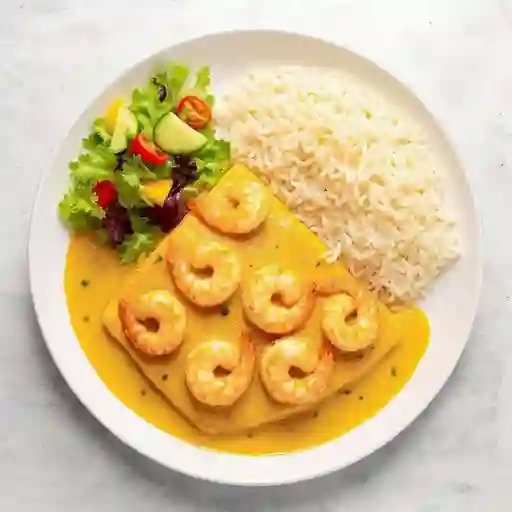 Robalo En Salsa Camarones Con Aji Amarillo