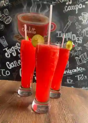 Limonada Cerezada 16 Oz