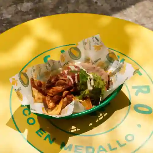 Nachos de Cochinita Pibil