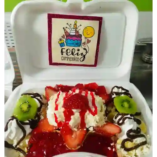 Fresas con Crema 22 Oz