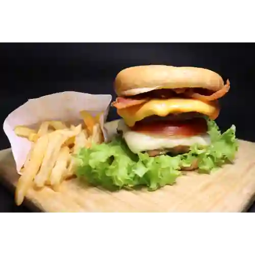 Hamburguesa Premium + Papas Fritas