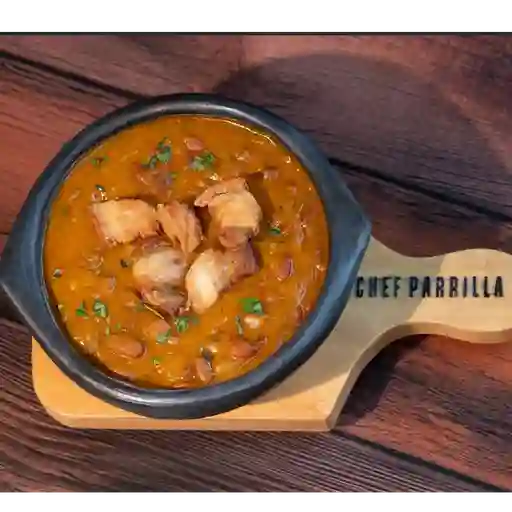Frijoles con chicharron