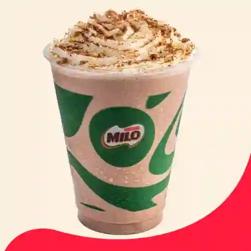 Milo Granizado con Chantilly