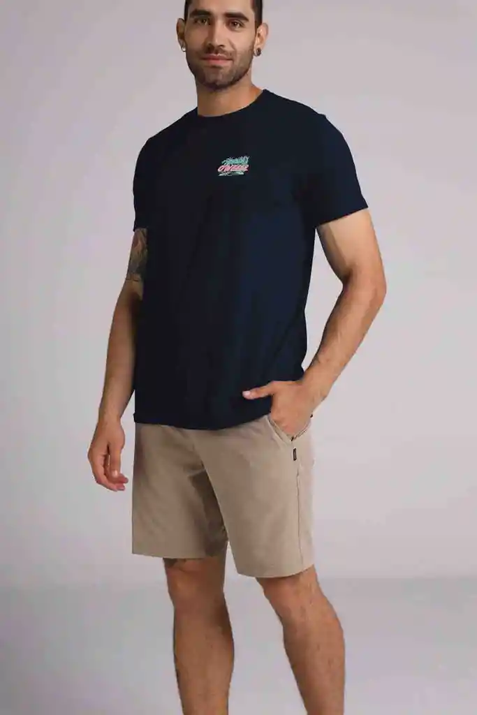 Camiseta Manga Corta Standard Fit Line Up Artist Series Hombre