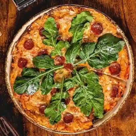 Pizza Mediterránea con Chorizo