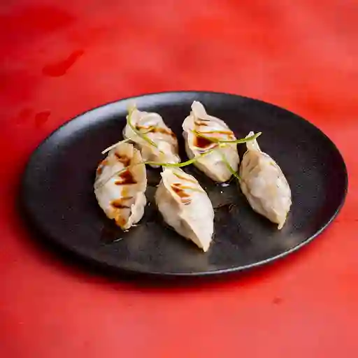Gyozas de chorizo con melao