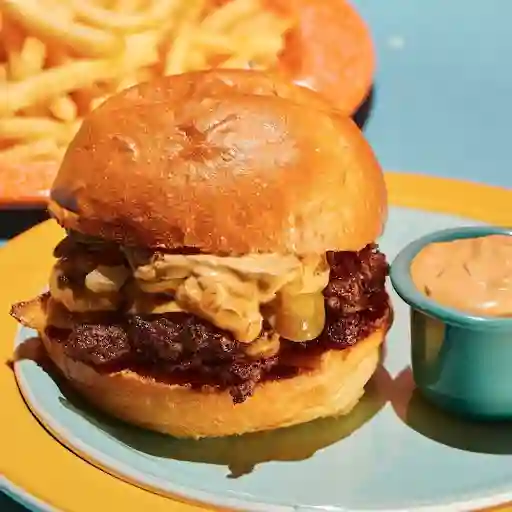 Combo cheeseburger