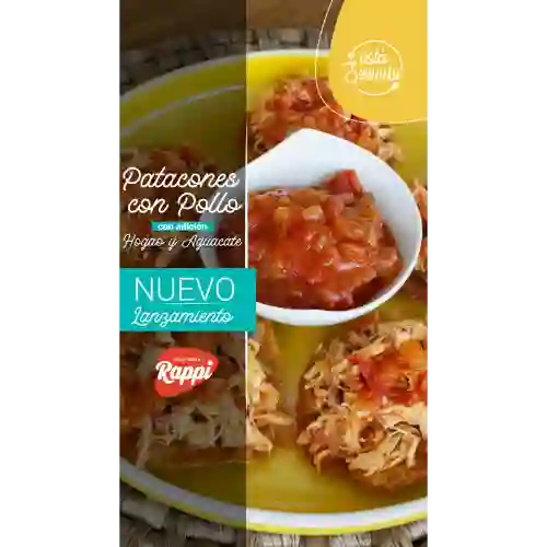 Patacones con Pollo y Hogao