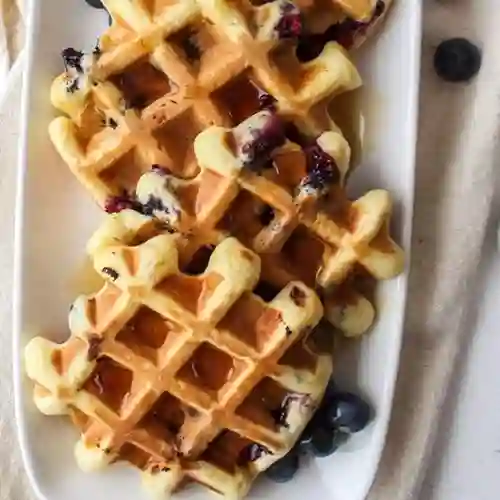 Waffle con Fruta